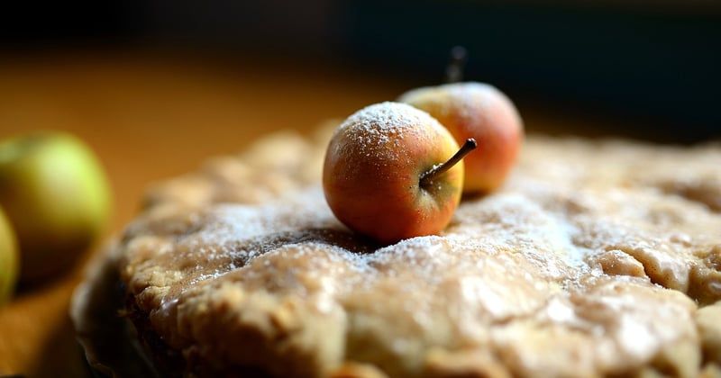 Tarte tatin aux pommes facile et rapide : la recette inratable